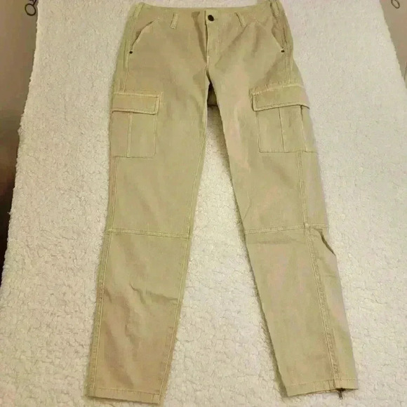 Orvis Cargo Pants Womens 8 Tan Khaki Chino Outdoor Hiking Camping Gorpcore - Picture 16 of 16
